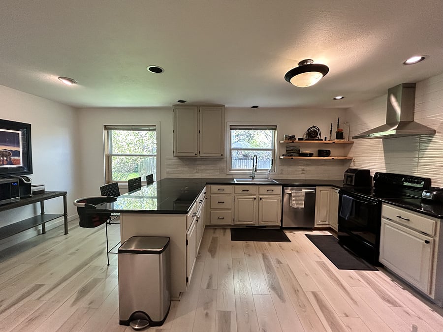 Furnished Finder property 861173_1 photo 6