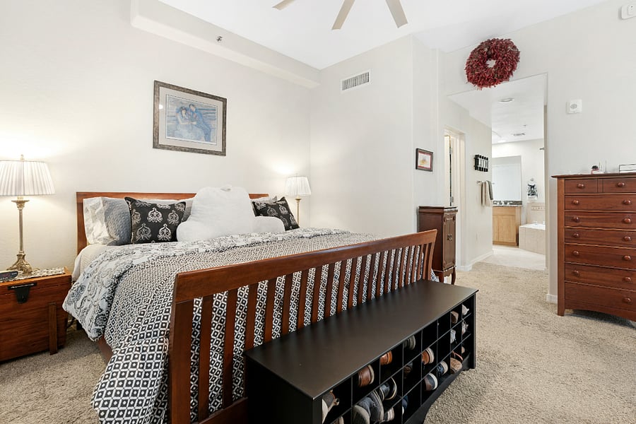 Primary Bdrm & Bath