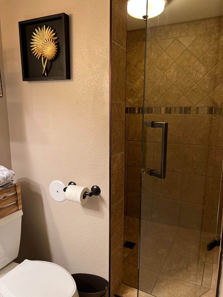 Furnished Finder property 861205_1 photo 32
