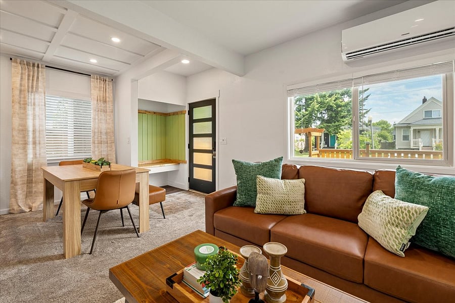Spacious Living Room on Main Floor equipped with Air Conditioning systems