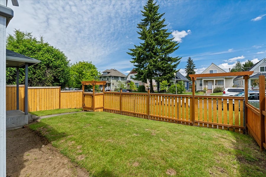 Large front yard fully fenced