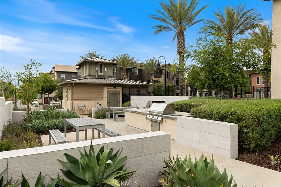 Furnished Finder property 861335_1 photo 3