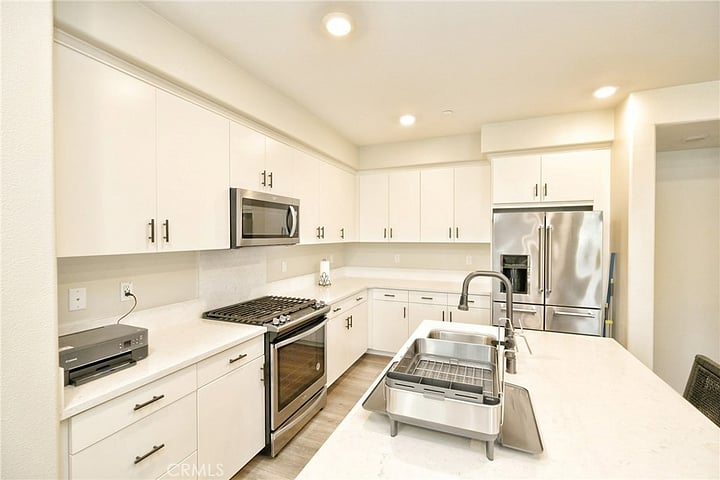 Furnished Finder property 861335_1 photo 13