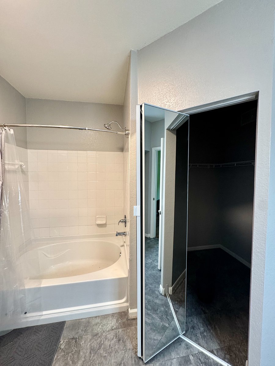 Furnished Finder property 861395_1 photo 4