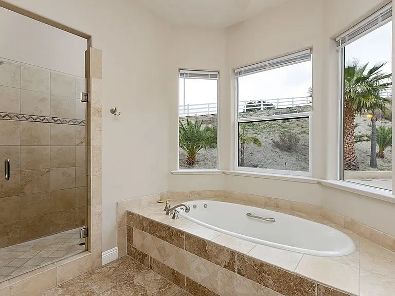 Furnished Finder property 861423_1 photo 17