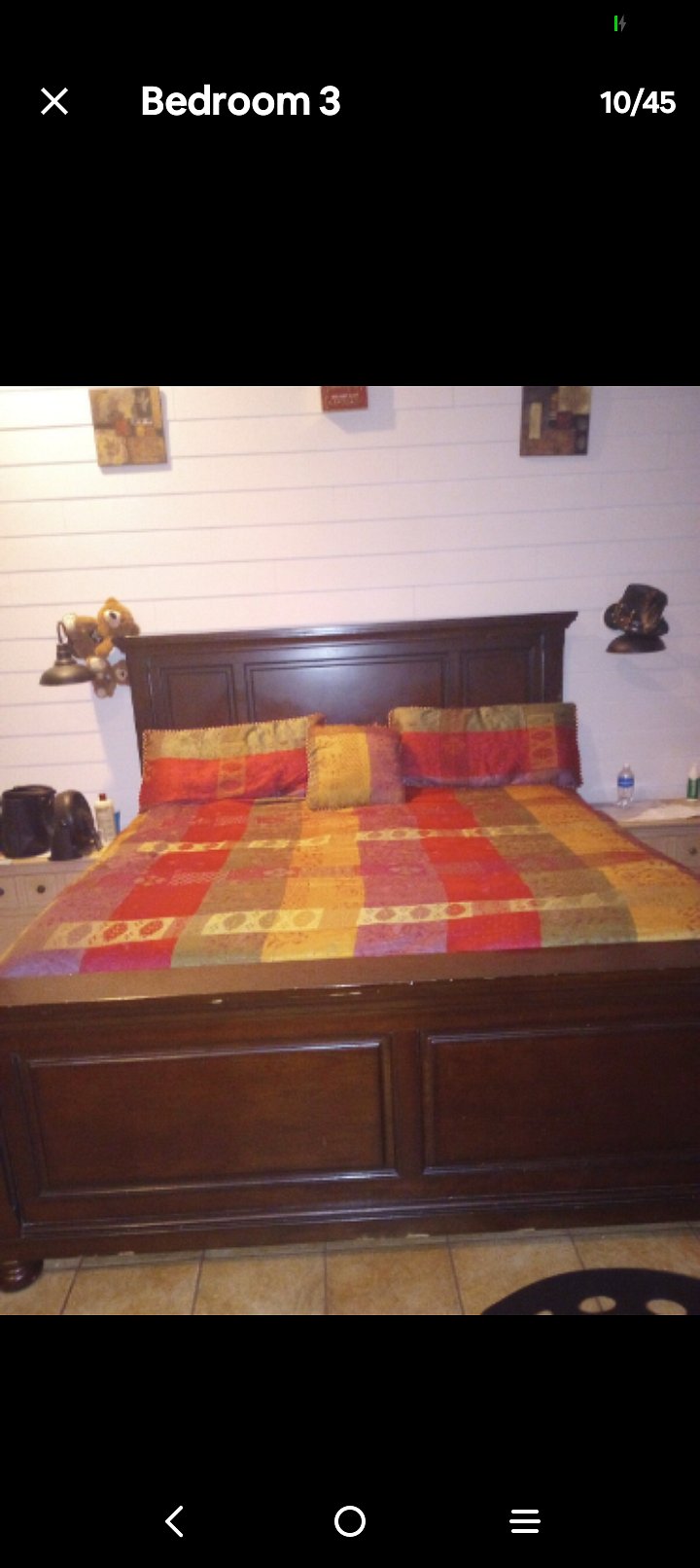 Master bedroom 