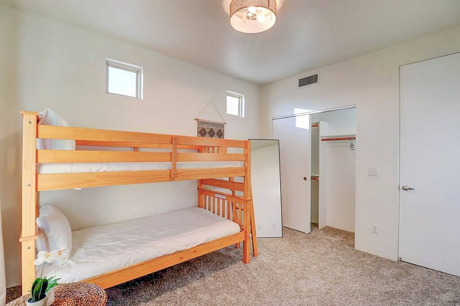 Furnished Finder property 861480_1 photo 23