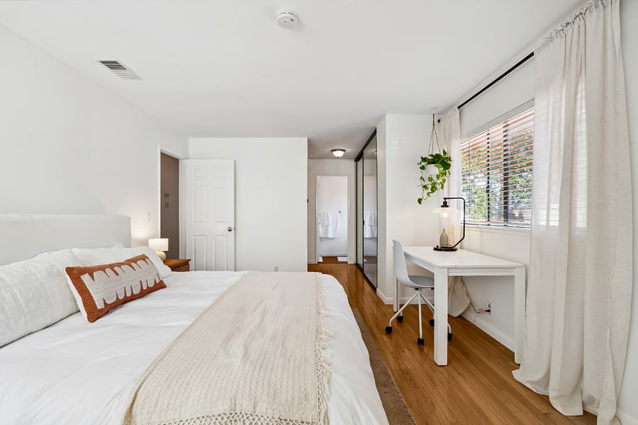 Furnished Finder property 861522_1 photo 28