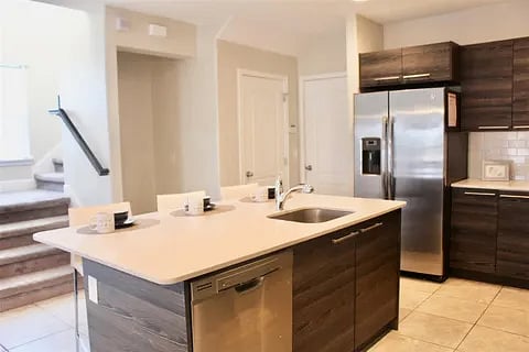 Furnished Finder property 861523_1 photo 4