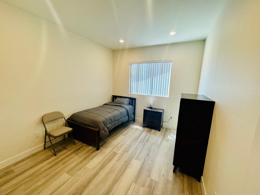Furnished Finder property 861540_1 photo 2