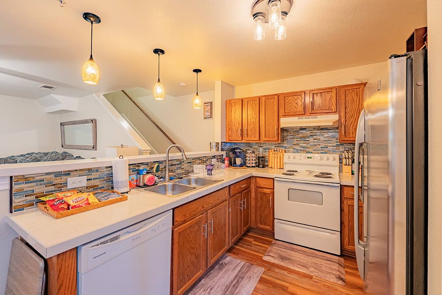 Furnished Finder property 861558_2 photo 6