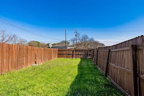 Furnished Finder property 861558_2 photo 10