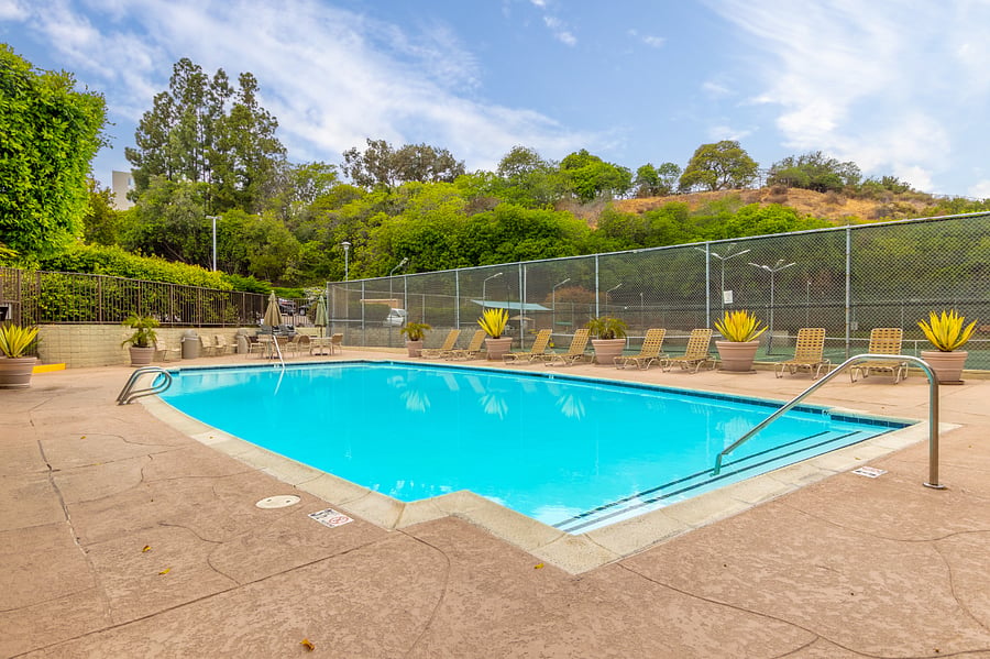 Furnished Finder property 861625_1 photo 12