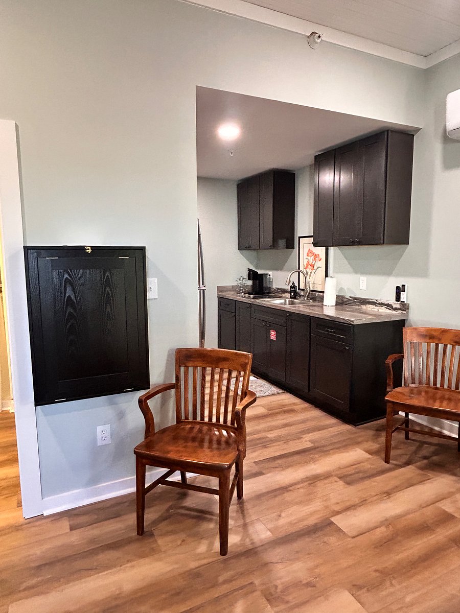 Furnished Finder property 861745_2 photo 3