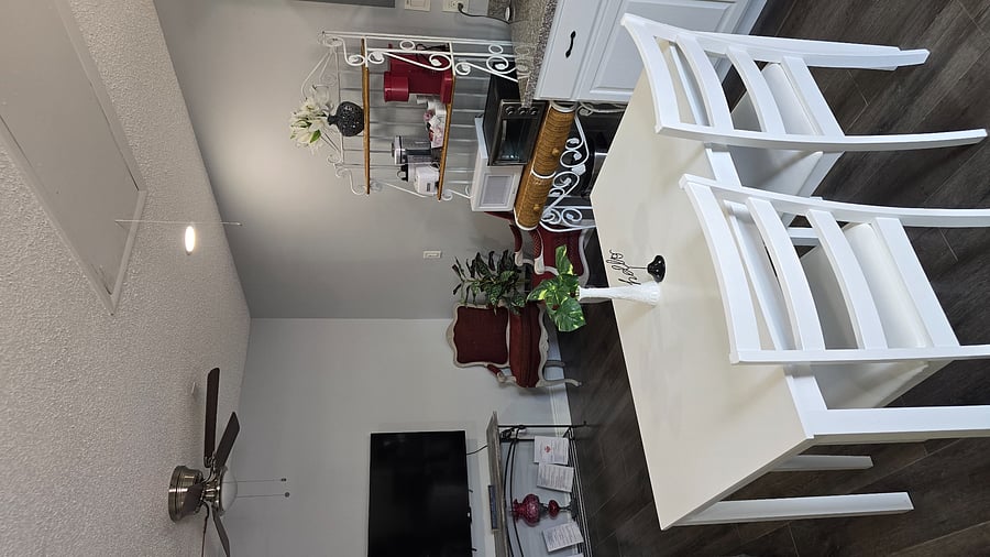 Furnished Finder property 861764_1 photo 3