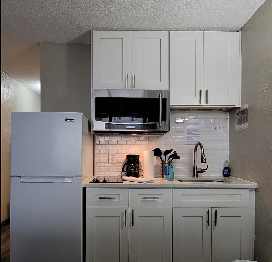 Furnished Finder property 861800_1 photo 3