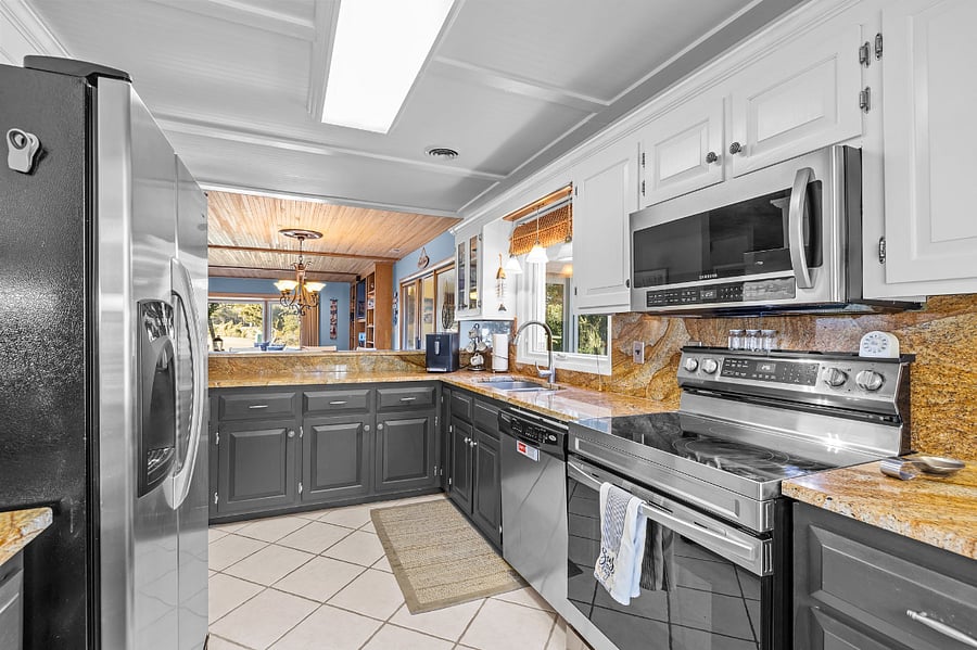 Furnished Finder property 861803_1 photo 17