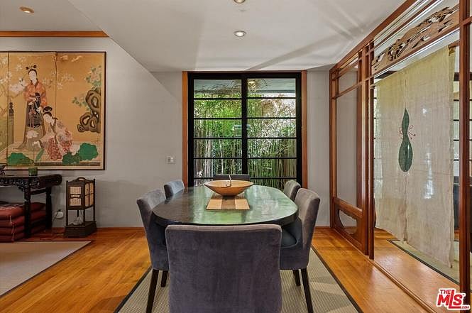 Furnished Finder property 861870_1 photo 14