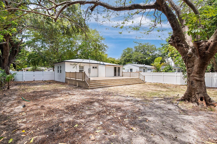 Furnished Finder property 861887_1 photo 16