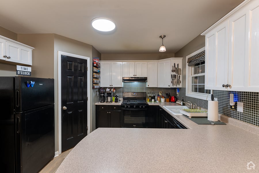 Furnished Finder property 861914_1 photo 9