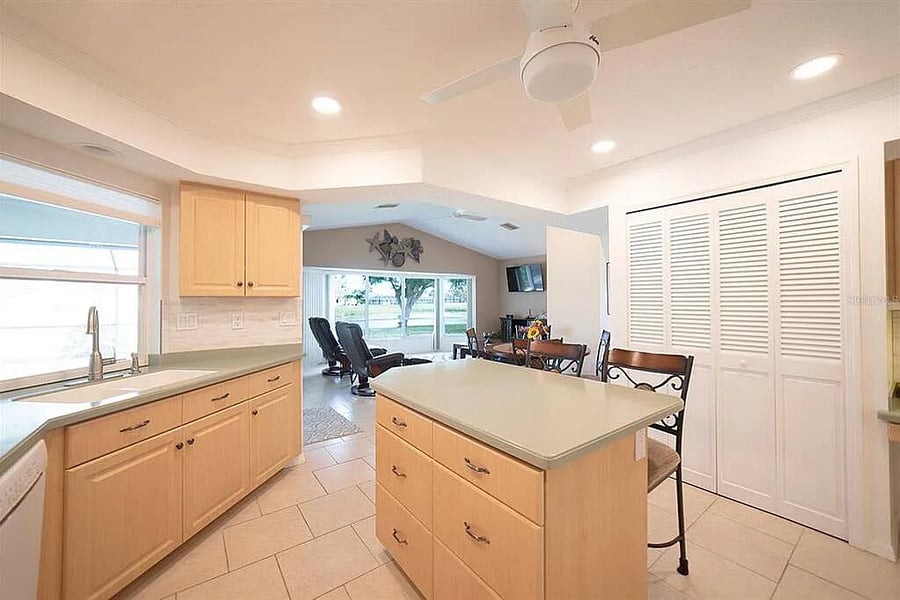 Furnished Finder property 861924_1 photo 29