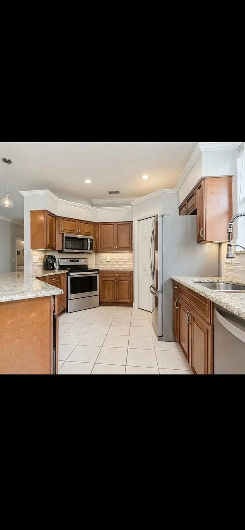 Furnished Finder property 861989_1 photo 6
