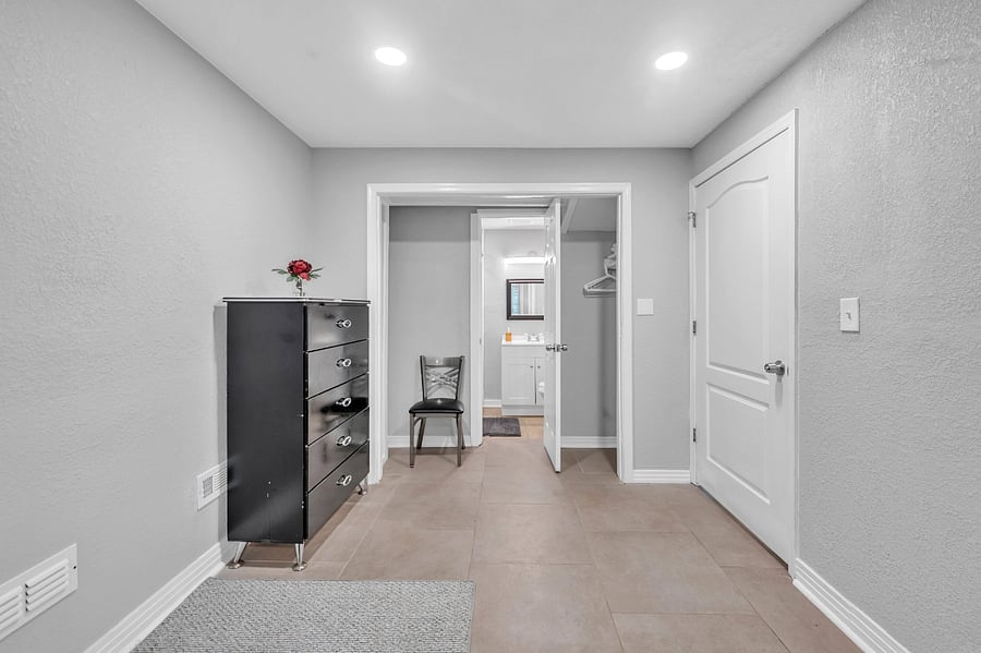 Furnished Finder property 862019_2 photo 10