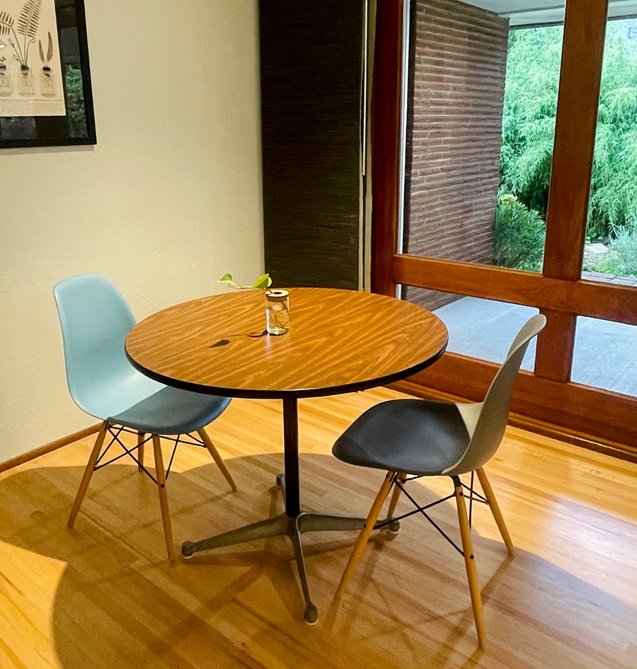 Living Room Dinning Table