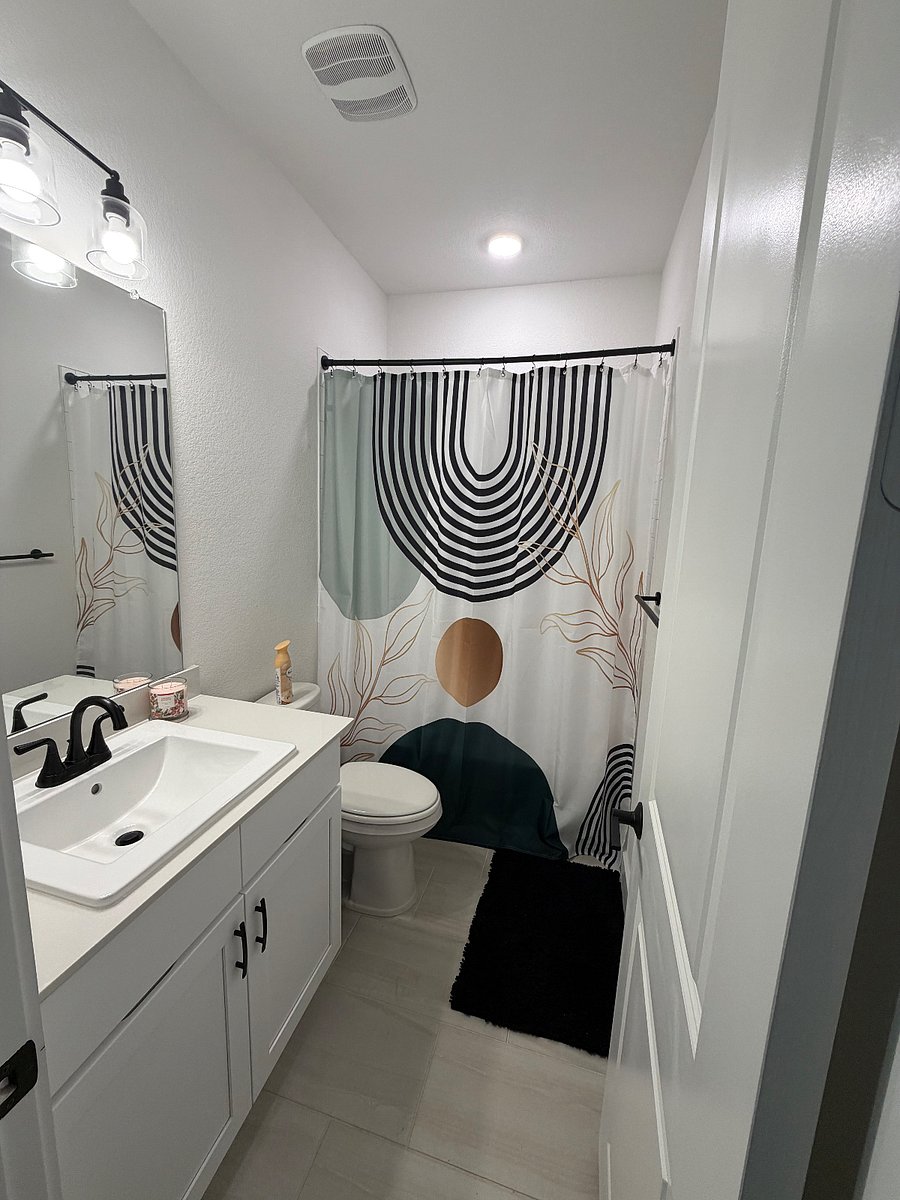 Your very own private, large full bathroom
