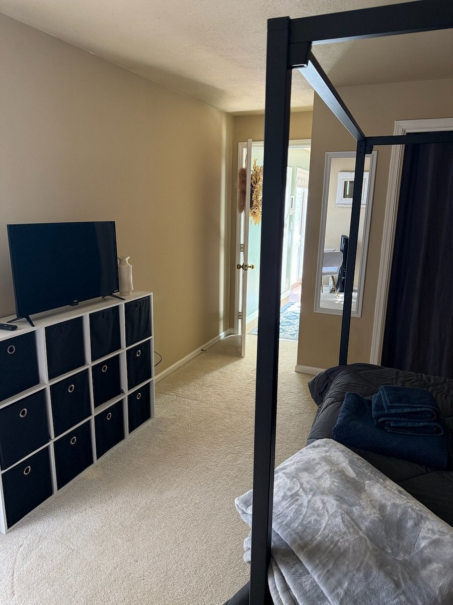Main bedroom 1