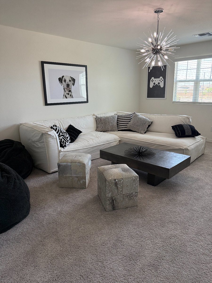 Common Area Loft upstairs