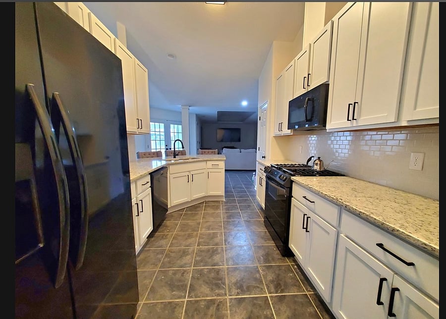 Furnished Finder property 862233_1 photo 11