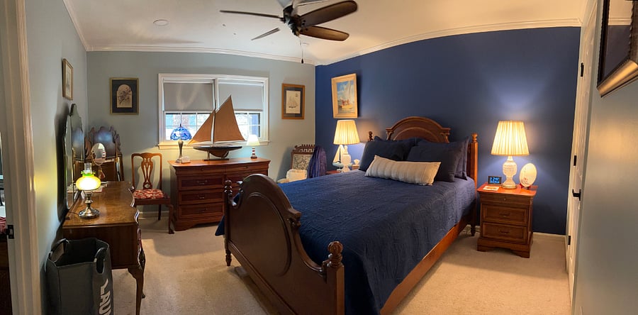 #2 Bedroom with Queen size Bed