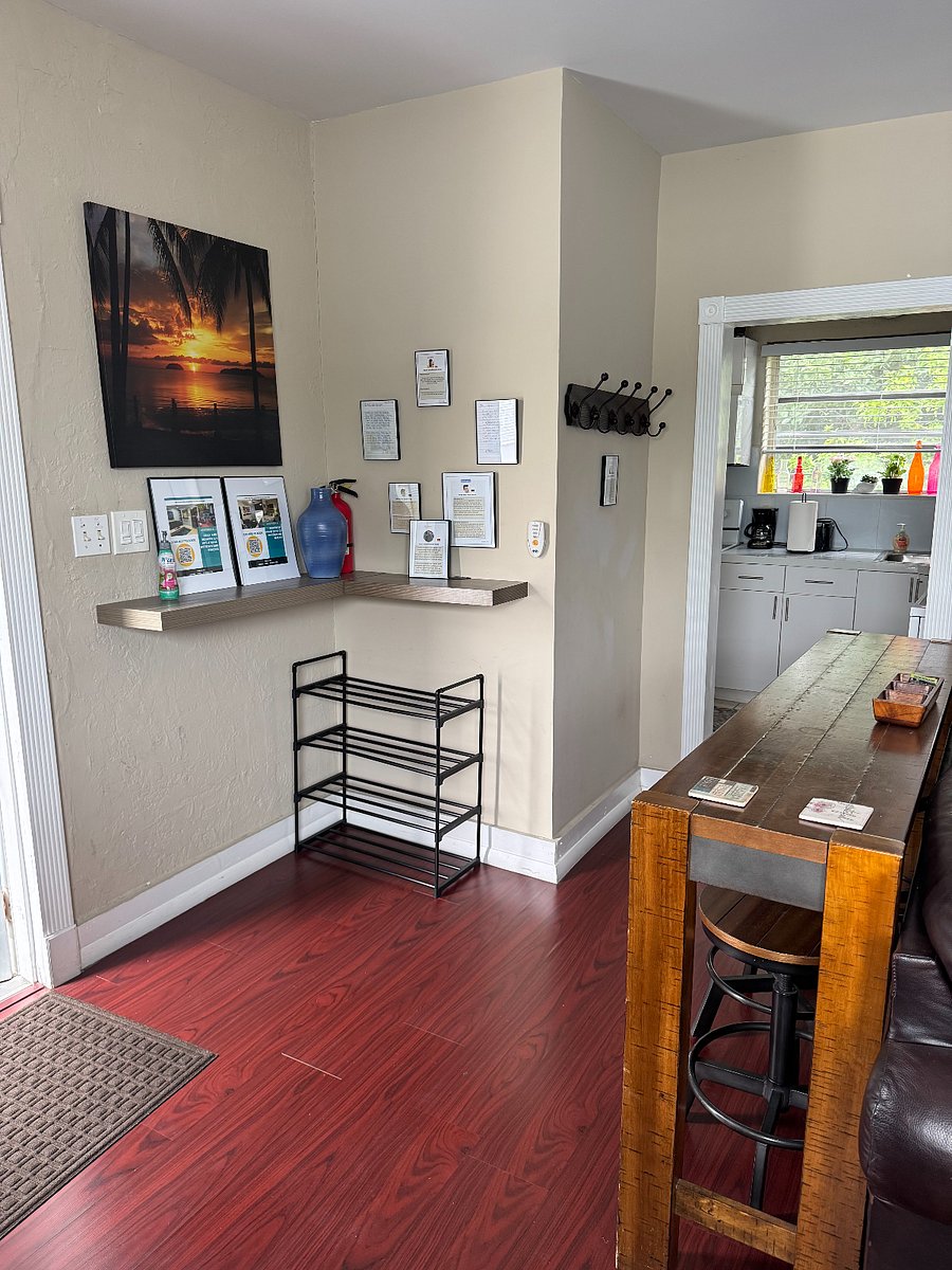 from entrance to kitchen