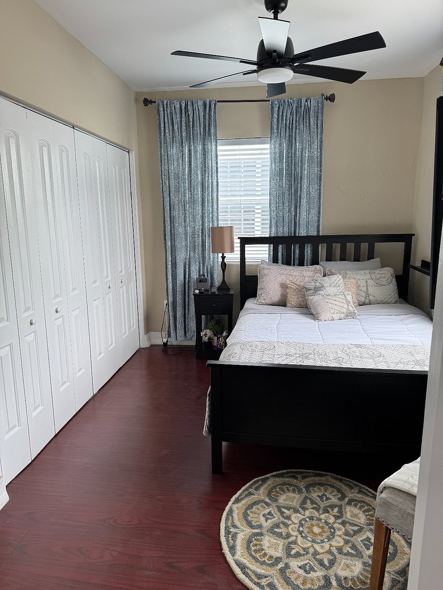 Bedroom #1 - Queen size bed, large closet