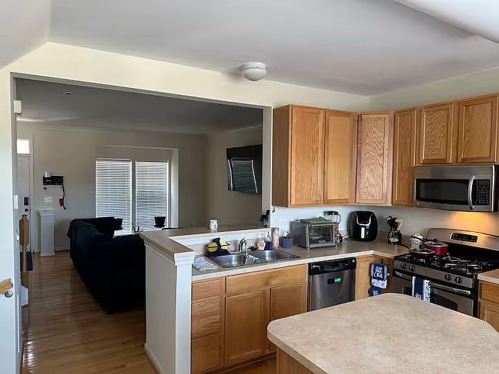 Furnished Finder property 862438_1 photo 3
