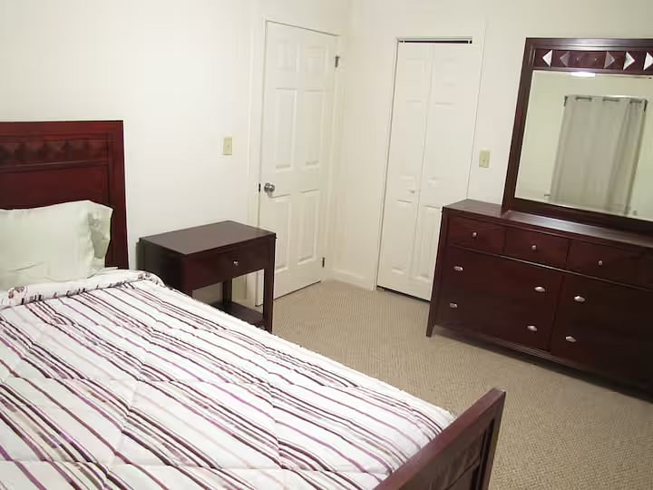 Furnished Finder property 862500_1 photo 9