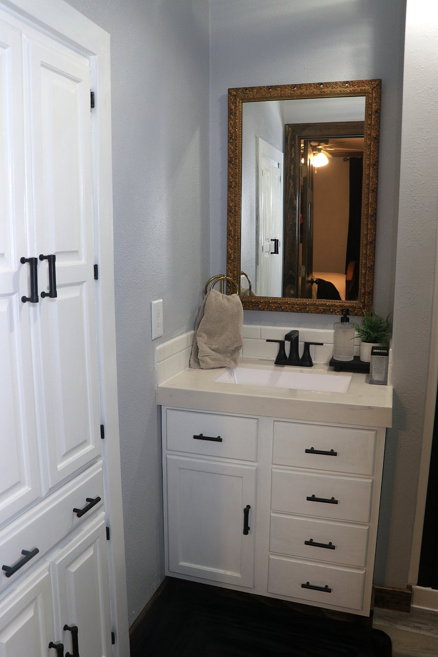 Bedroom 1, Master bath