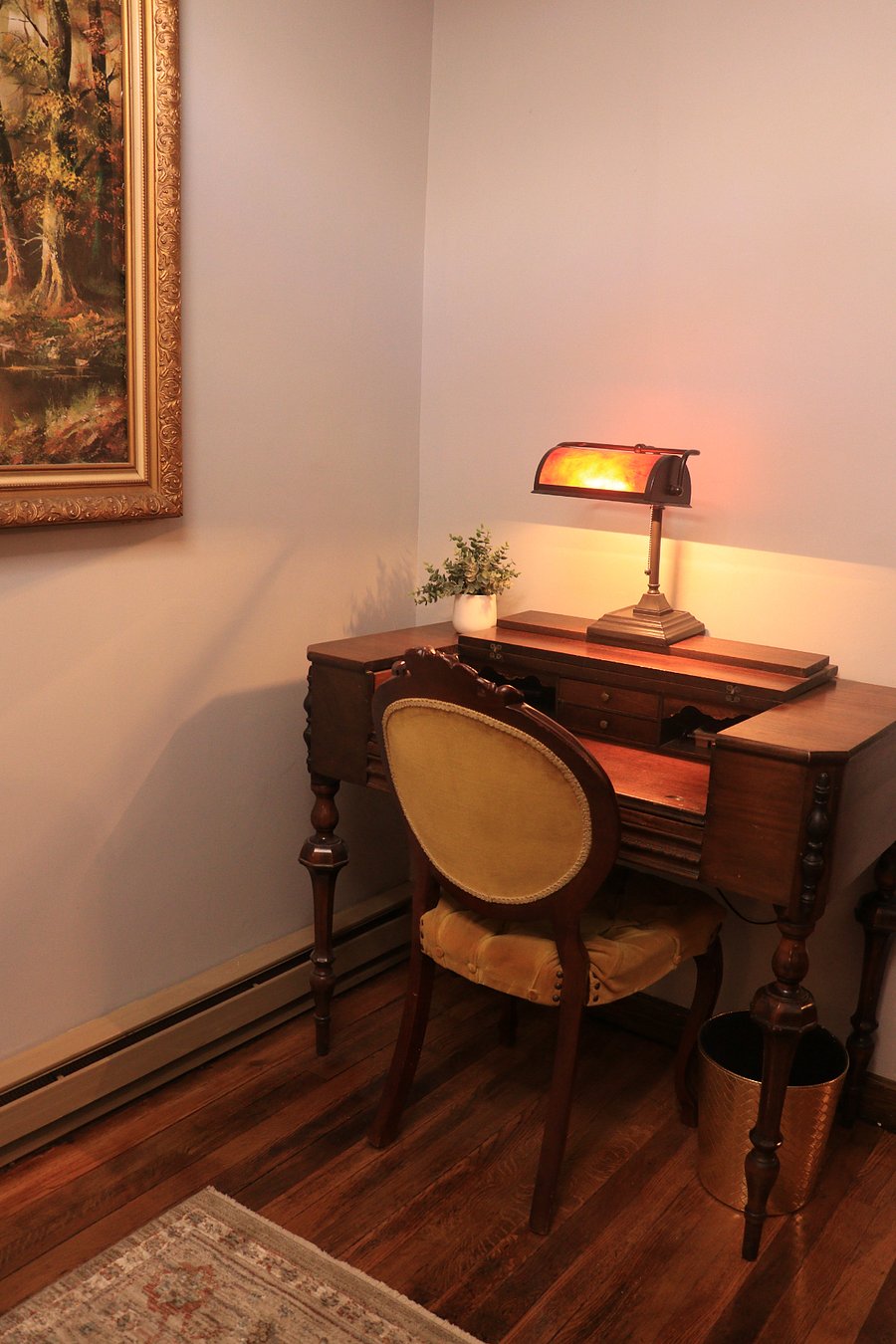 Reading room, great space for remote work.