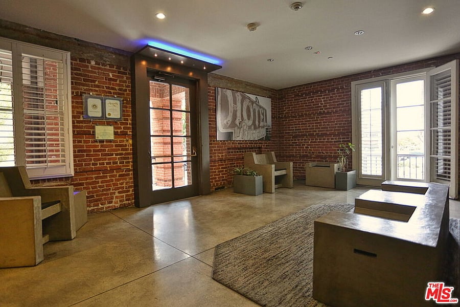 Furnished Finder property 862633_1 photo 17