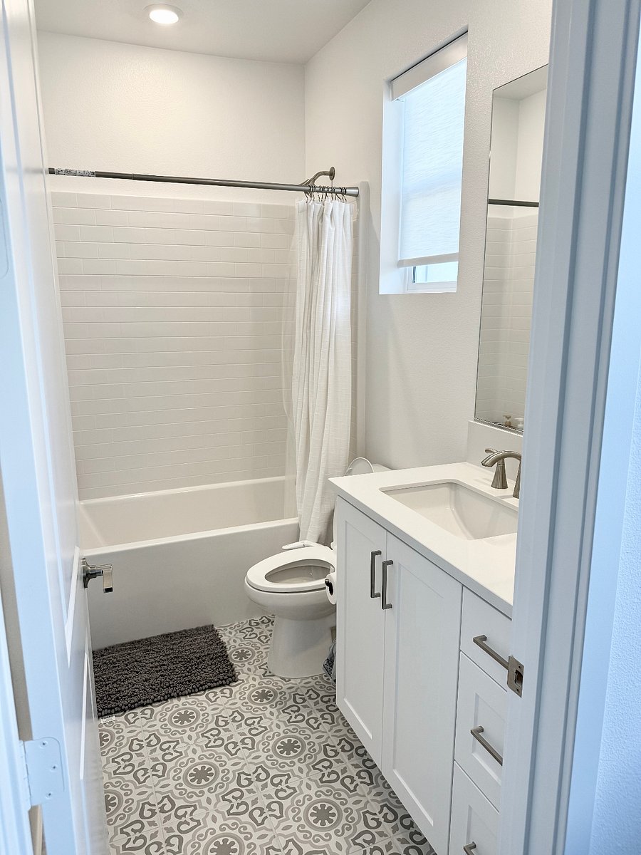 Furnished Finder property 862926_1 photo 25