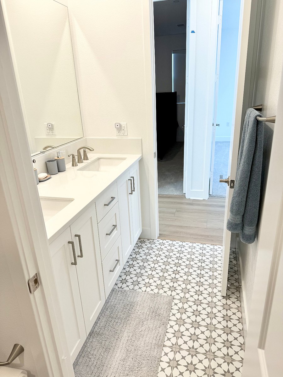 Furnished Finder property 862926_1 photo 30