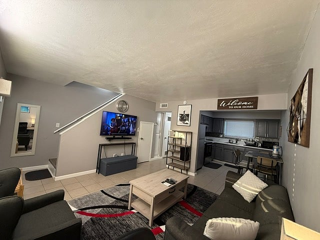 Furnished Finder property 862931_1 photo 4