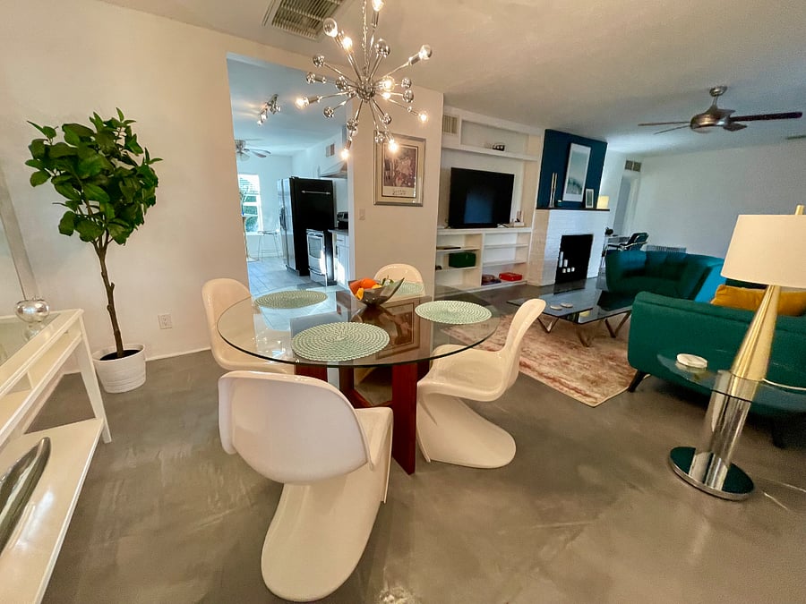 Dining area leading into the kitchen