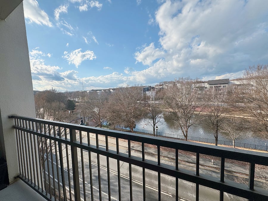 winter water view