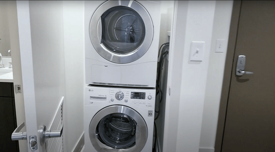 WASHER & DRYER (in-unit)