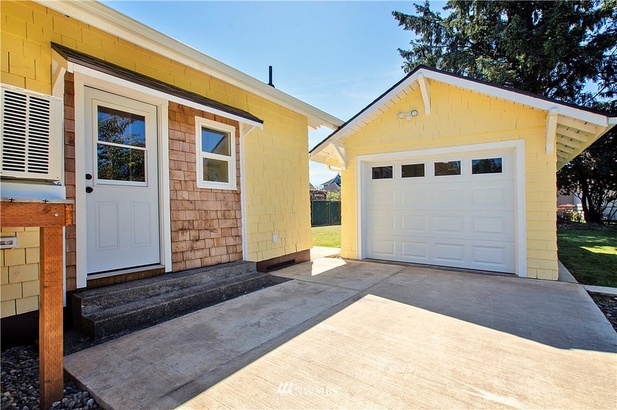Your own parking space right next to the back entrance
