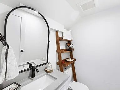 Furnished Finder property 863037_1 photo 8