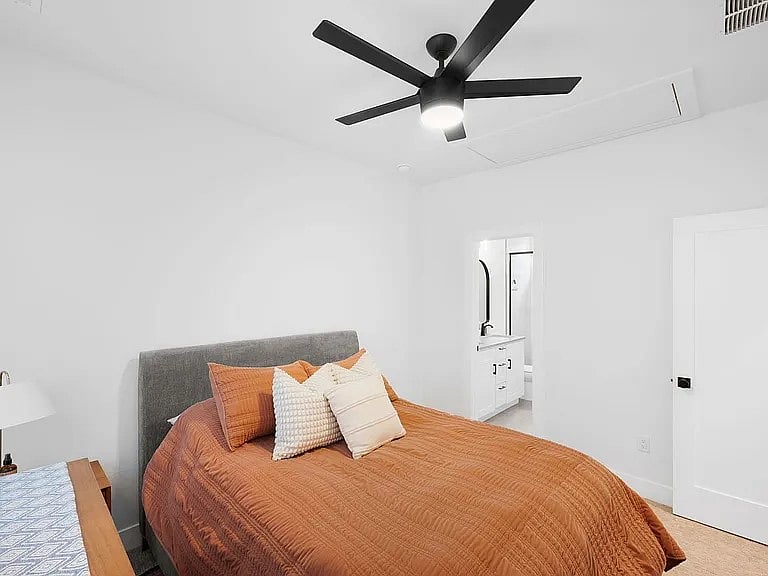 Furnished Finder property 863037_1 photo 11