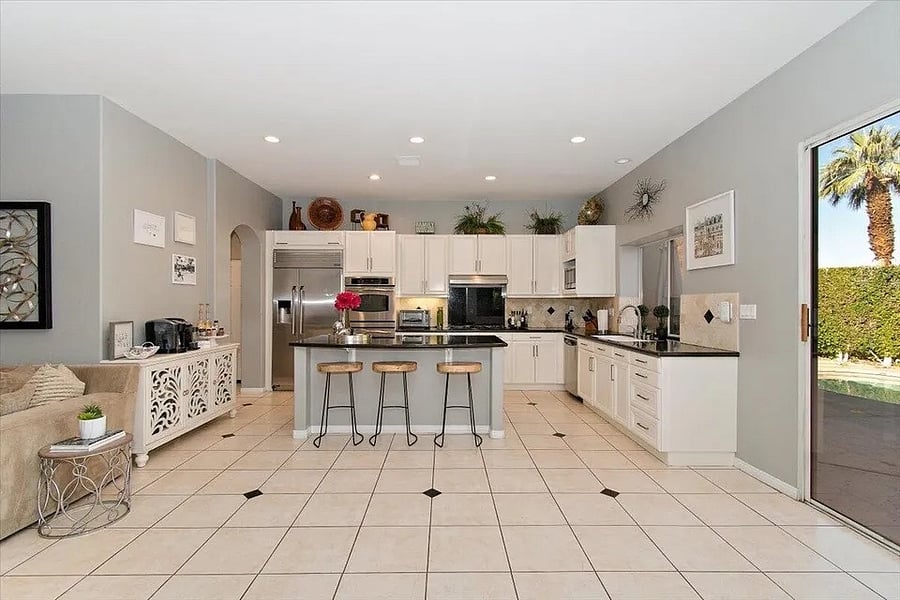 Furnished Finder property 863066_1 photo 17